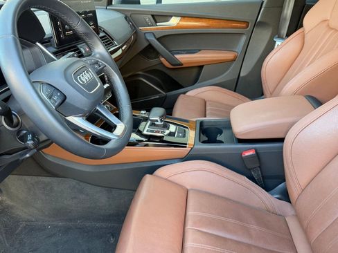 Certified 2023 Audi Q5 2.0T Premium Plus w/ Premium Plus Package image 5