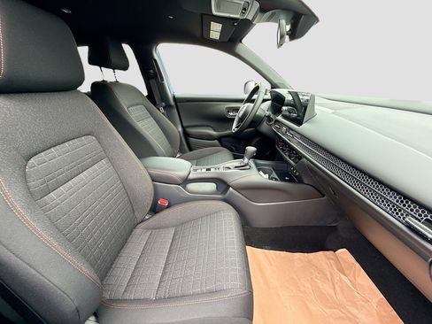 New 2026 Honda HR-V Sport image 22