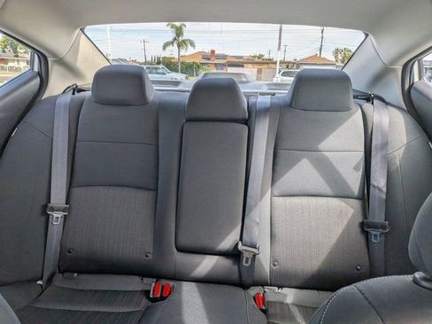 Used 2025 Nissan Altima 2.5 SV image 24