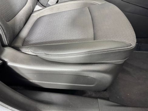 Used 2023 Buick Encore GX Preferred w/ Cold Weather Comfort Package image 28