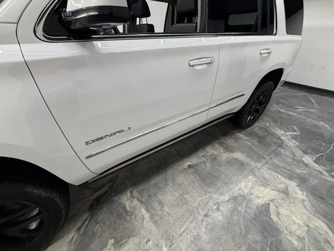 Used 2018 GMC Yukon Denali w/ Enhanced Security Package AWD/4WD image 35