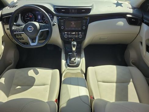 Used 2022 Nissan Rogue Sport SV AWD/4WD image 14