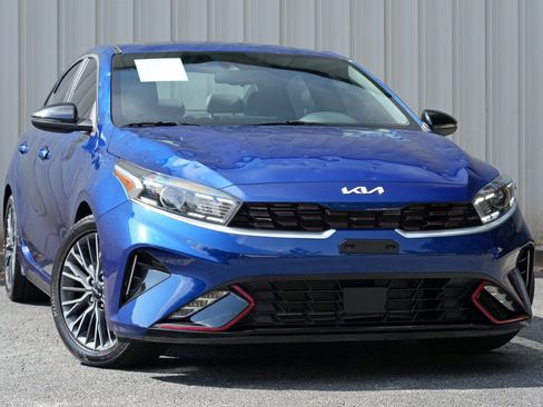 Used 2024 Kia Forte GT-Line w/ GT-Line Premium Package FWD image 2