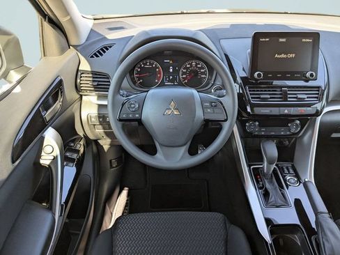 New 2026 Mitsubishi Eclipse Cross LE AWD/4WD image 15