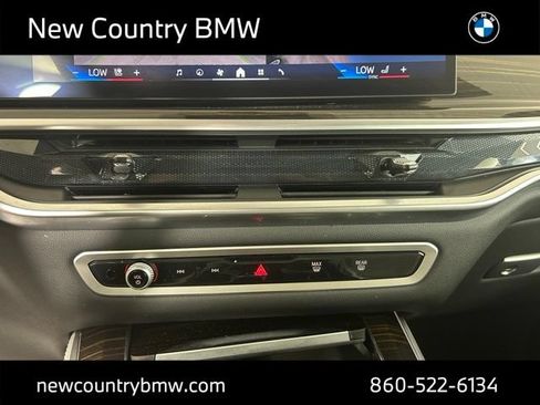 Used 2025 BMW X5 xDrive40i w/ Premium Package AWD/4WD image 16