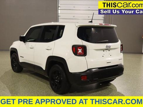 Used 2019 Jeep Renegade Sport w/ UConnect 7.0 Group FWD image 6