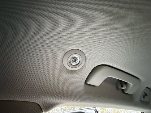 Used 2018 Audi Q5 2.0T Premium Plus w/ Premium Plus Package image 32