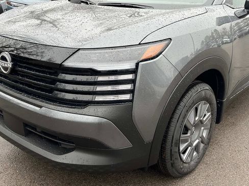 New 2026 Nissan Kicks S image 11