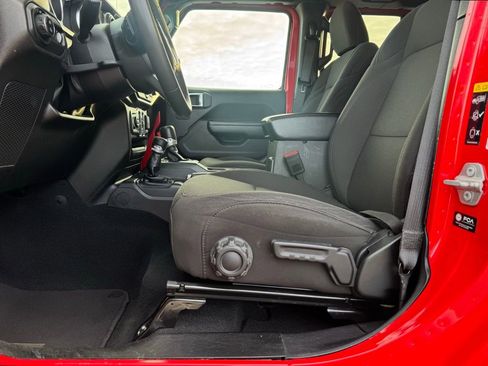 Certified 2023 Jeep Gladiator Sport image 10