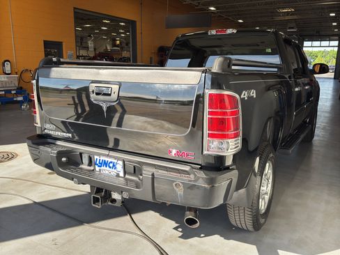 Used 2012 GMC Sierra 2500 Denali w/ Snow Plow Prep Package AWD/4WD image 5