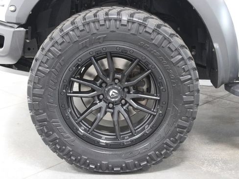 Used 2019 Ford F150 Raptor w/ Equipment Group 801A Mid AWD/4WD image 19