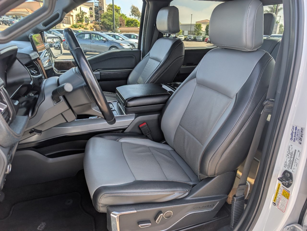 Used 2022 Ford F150 XLT AWD/4WD image 2