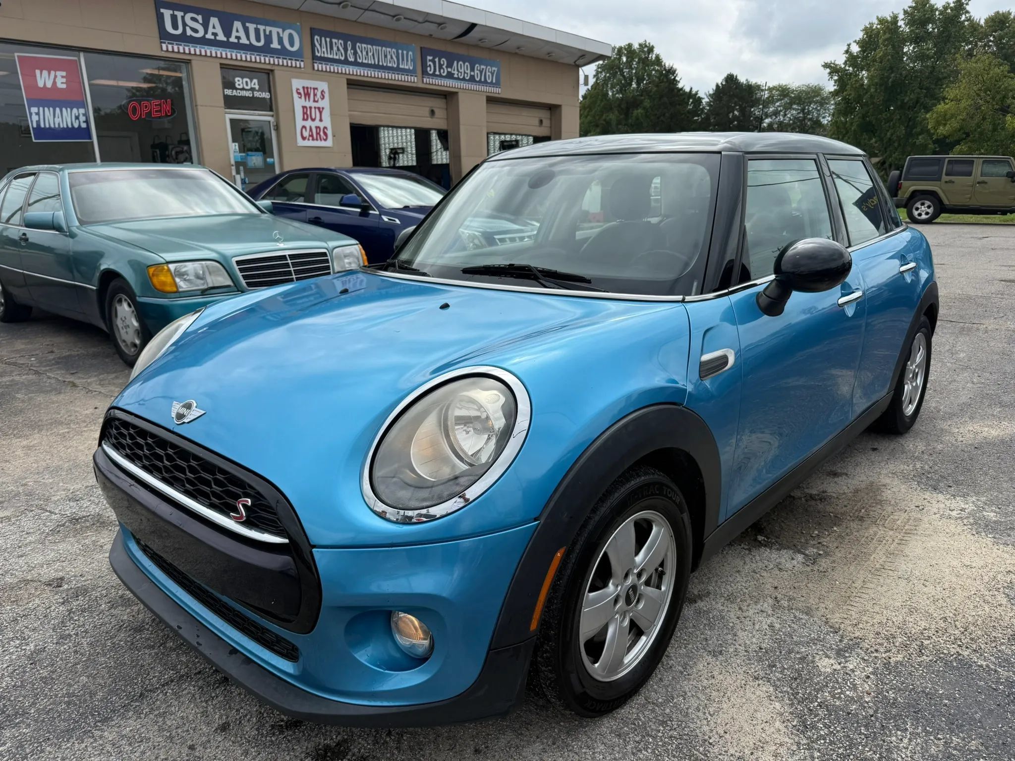 Used 2016 MINI Cooper 4-Door Hardtop FWD image 2