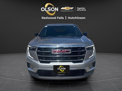 Used 2025 GMC Acadia Elevation image 8