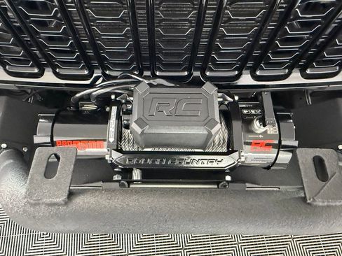 Certified 2025 Jeep Wrangler Unlimited Sport S 4xe image 32