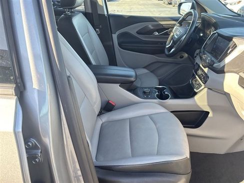 Used 2023 GMC Terrain SLT w/ Tech Package image 27