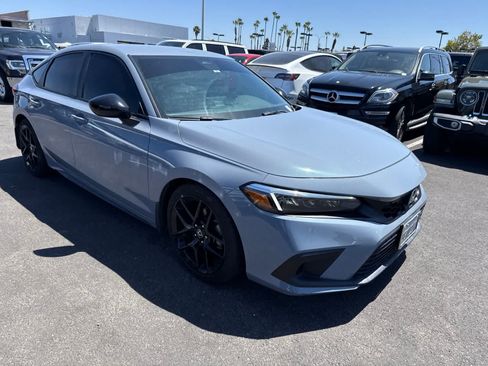 Used 2023 Honda Civic Sport image 10