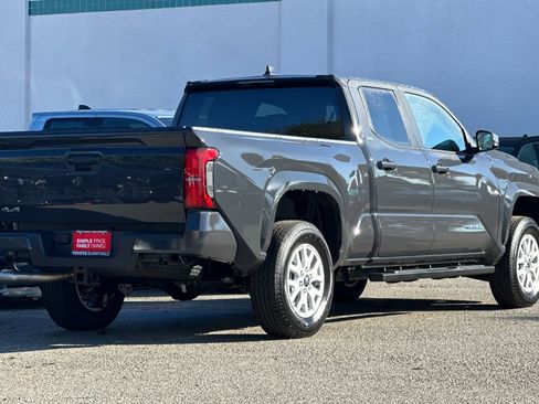 New 2025 Toyota Tacoma SR5 image 3