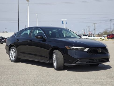 New 2026 Honda Accord LX image 13