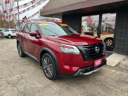 Used 2022 Nissan Pathfinder SL w/ SL Premium Package