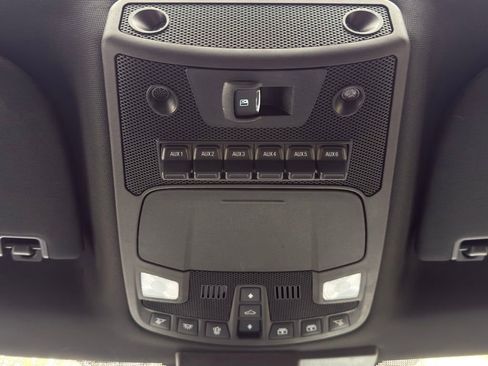 Certified 2021 Ford F450 Platinum w/ FX4 Off-Road Package image 14