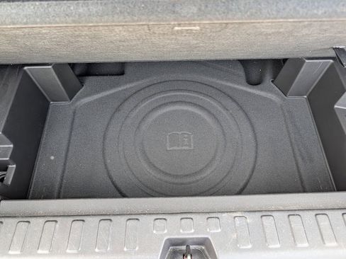 Used 2019 Chevrolet Equinox LT image 15