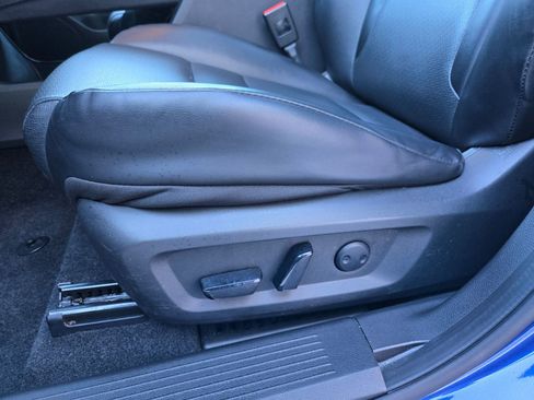 Used 2023 Nissan Rogue SV w/ SV Premium B Package image 23