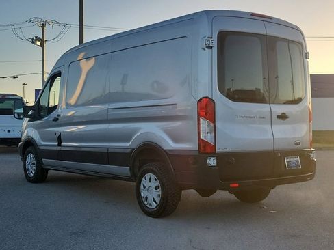 Used 2016 Ford Transit 250 148 Medium Roof w/ Exterior Upgrade Package image 4