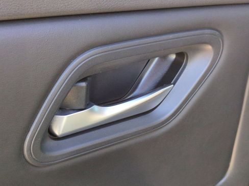 Certified 2024 Nissan Rogue SV image 27