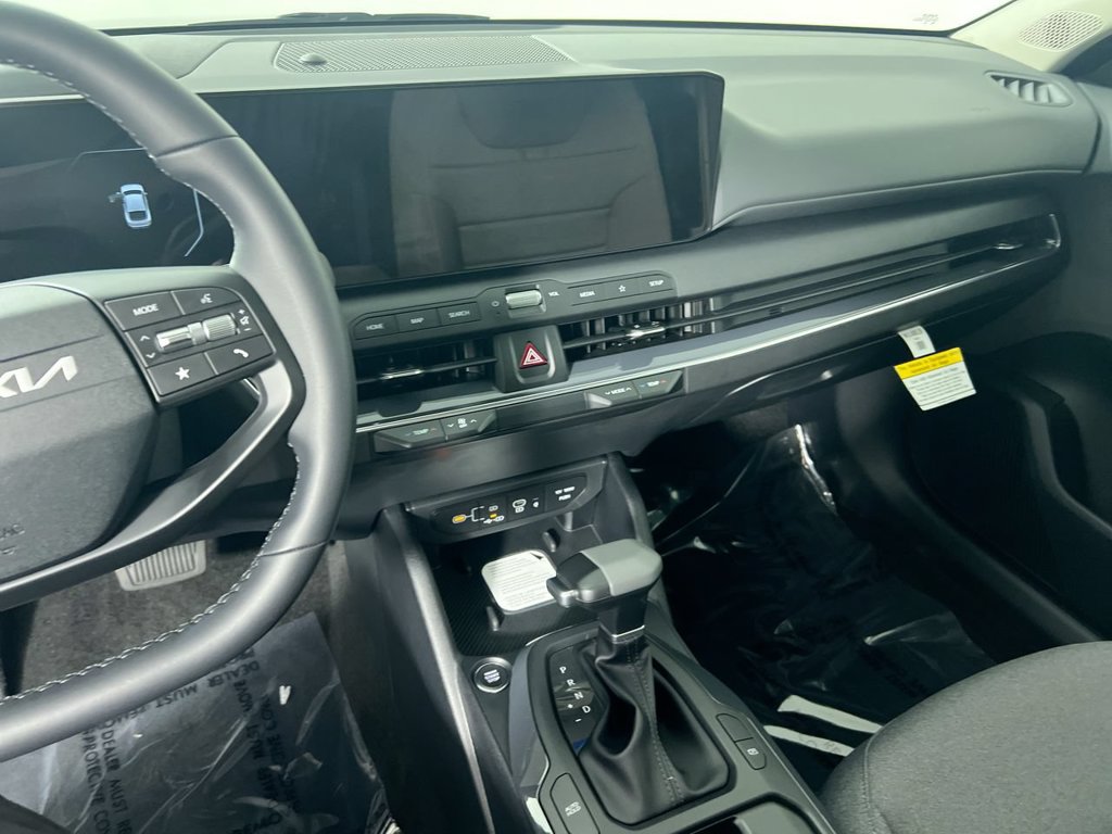 New 2026 Kia K4 EX FWD image 22
