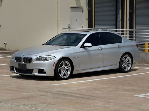Used 2013 BMW 535i Sedan RWD image 3