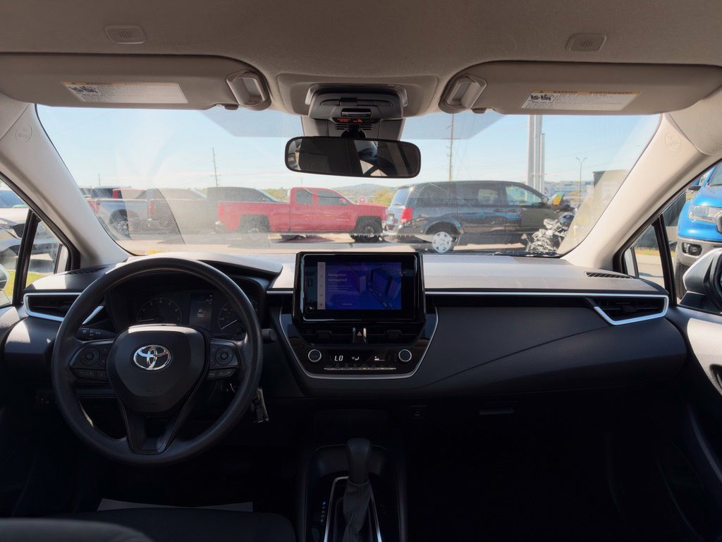 Used 2024 Toyota Corolla LE FWD image 18