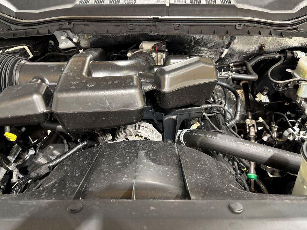 Used 2019 Ford F250 XL w/ Power Equipment Group AWD/4WD image 24