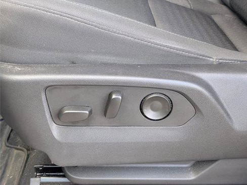 Used 2022 GMC Sierra 1500 Elevation image 13