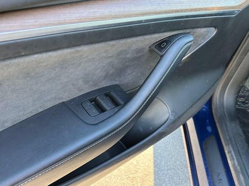 Used 2023 Tesla Model 3 Standard Range RWD image 19