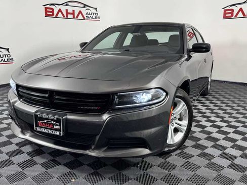 Used 2023 Dodge Charger SXT RWD image 2