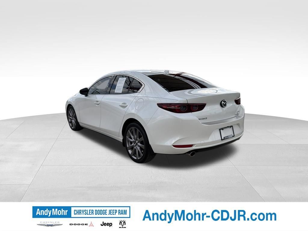 Used 2019 MAZDA MAZDA3 Sedan w/ Premium Package FWD image 5