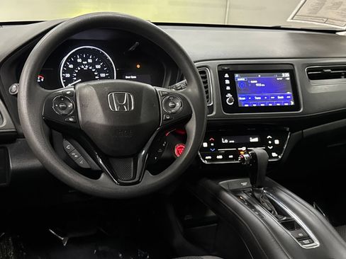 Used 2019 Honda HR-V EX image 37