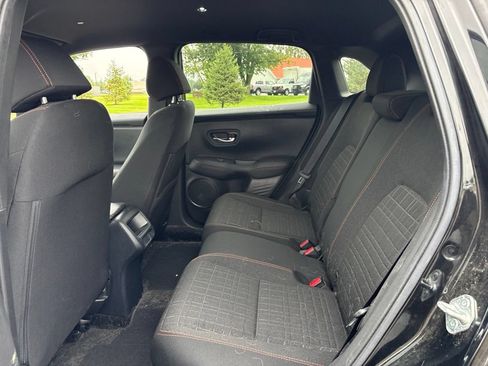 Used 2025 Honda HR-V Sport image 16