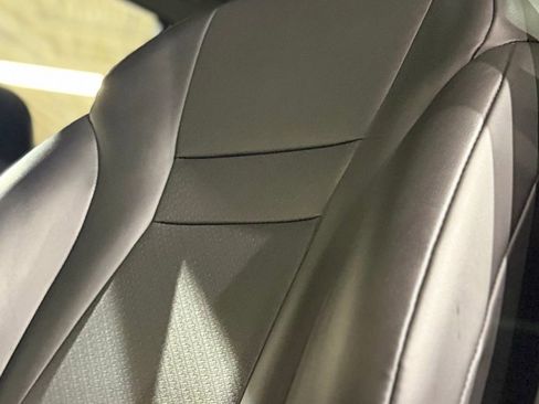 Used 2023 Nissan Rogue SV w/ SV Premium B Package image 37