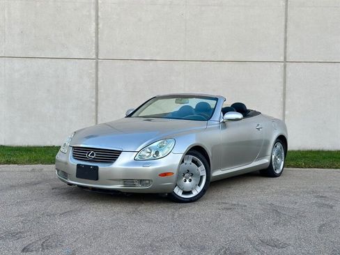 Used 2004 Lexus SC 430 Convertible RWD image 1