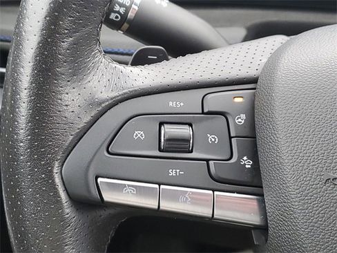 Used 2024 Cadillac XT4 Sport image 9