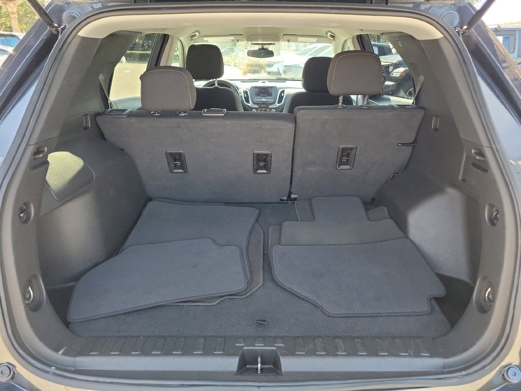 Used 2022 Chevrolet Equinox LT AWD/4WD image 10
