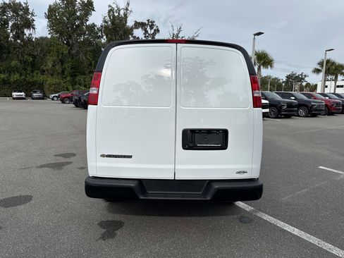 New 2025 Chevrolet Express 2500 w/ Driver Convenience Package image 4