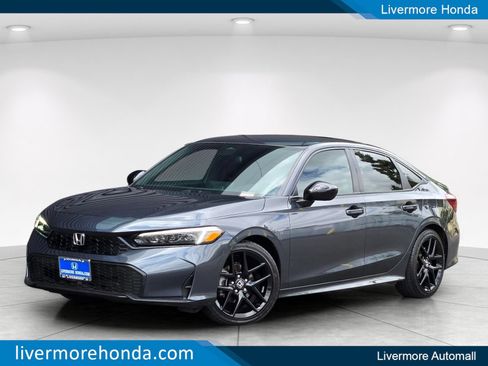 Used 2025 Honda Civic Sport image 1