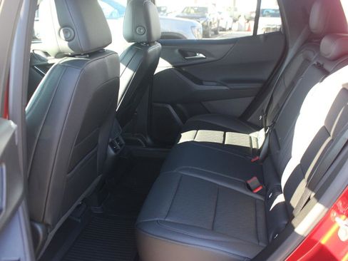 New 2026 Chevrolet Equinox LT w/ Convenience Package II image 10