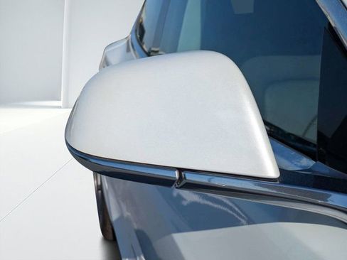 Used 2018 Tesla Model 3 Long Range image 10