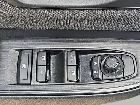 Certified 2026 Subaru Outback Premium AWD/4WD image 33
