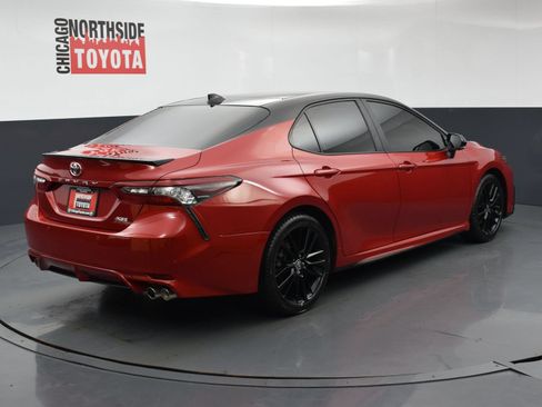 Used 2022 Toyota Camry XSE w/ Navigation Package FWD image 4