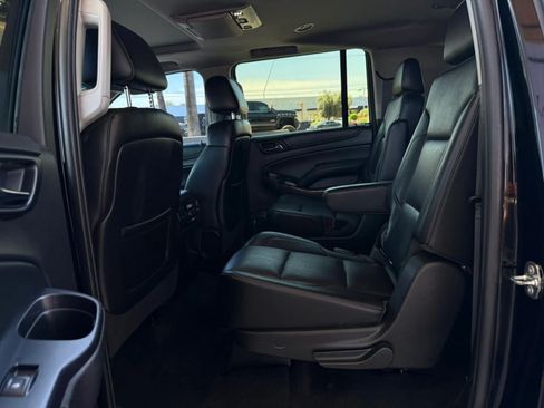 Used 2016 Chevrolet Suburban LTZ RWD image 46